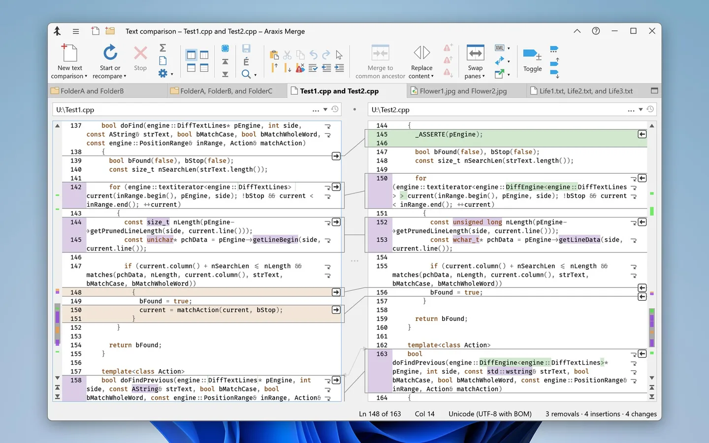 Araxis Merge for Windows comparing Test1.cpp and Test2.cpp side by side, with highlighted code changes and linking lines.
