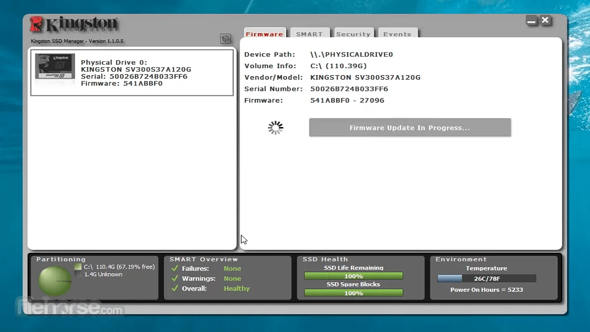 Historical Kingston SSD Manager 1.1.0.5 Firmware tab with drive details, update progress and SSD health panels; FileHorse screenshot.