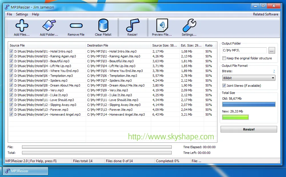 Historical MP3Resizer 2.0 Windows window showing an MP3 queue, output bitrate, destination folder and estimated file sizes