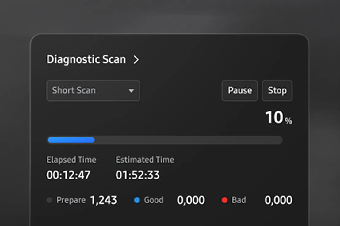 Samsung Magician Diagnostic Scan panel showing Short Scan progress, Pause and Stop controls
