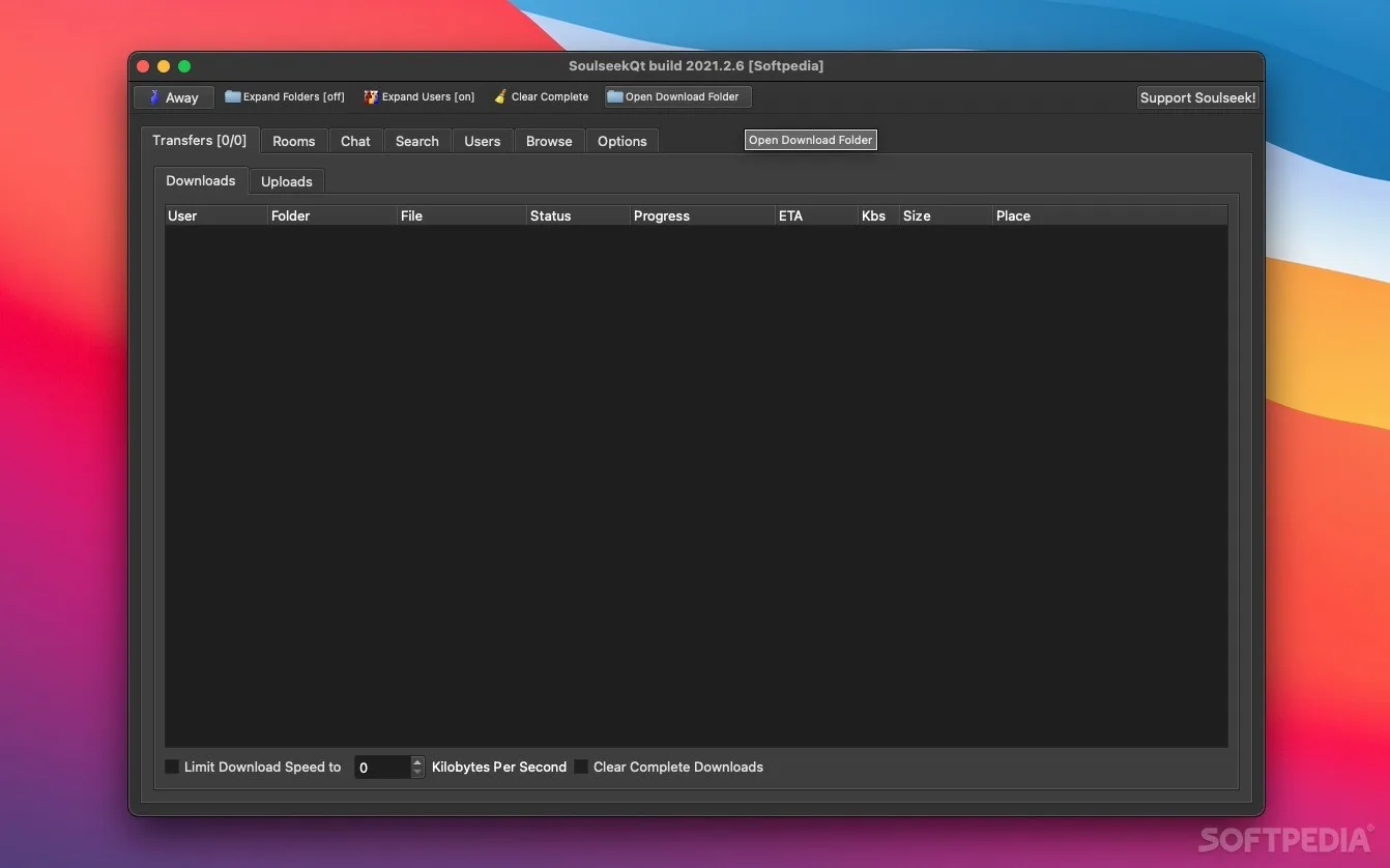 SoulseekQt 2021.2.6 on Mac showing the Transfers tab, empty Downloads list and chat/search navigation; historical Softpedia screenshot