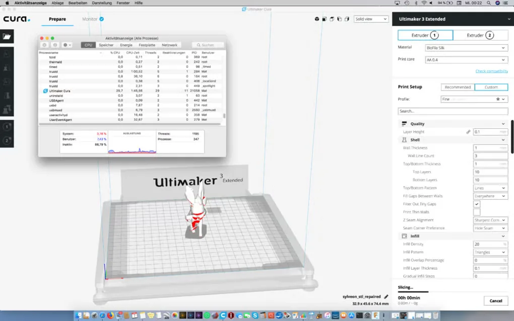 Older Cura on macOS with a model on the build plate, custom print settings and an overlapping Activity Monitor window